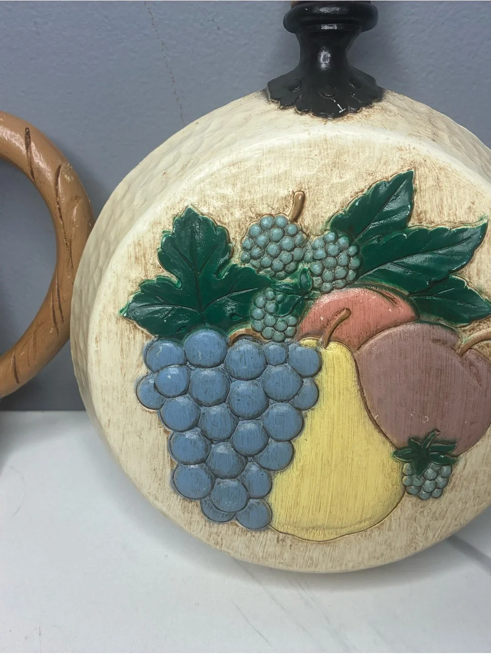 Home Interiors Faux Carved Kitchen Wall Plaques Coffee Pot & Fruit Pan Set